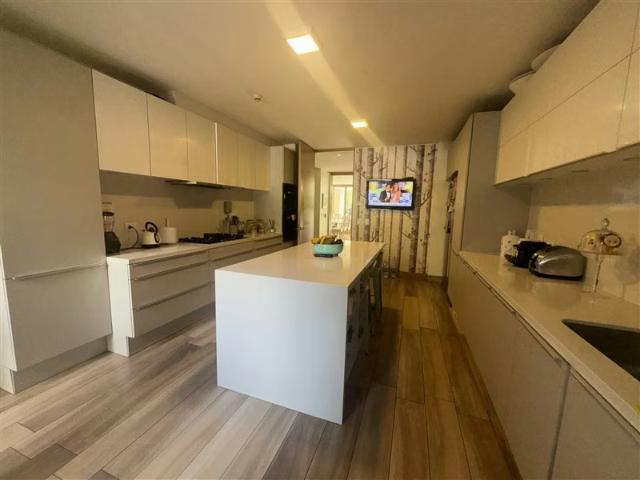 Increible departamento pocas veces disponibles! 3 dormitorios por 29500.00 en Lo Barnechea