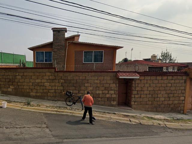 Increíble Oportunidad de Casa en Venta en Bosques del Lago, Cuautitlán Izcalli