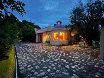 Increíble propiedad en venta Jiutepec, Morelos
