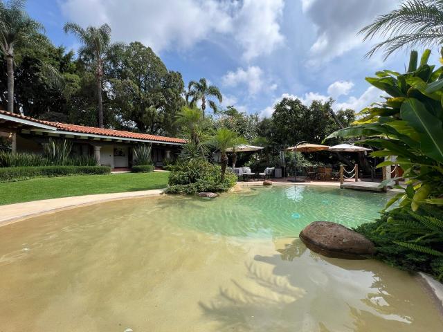 Increíble residencia en renta Cuernavaca