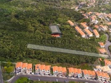 Incrível Terreno com Vista Mar em Santa Cruz
