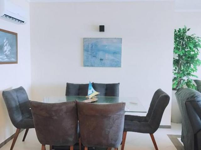INCRÍVEL APARTAMENTO PÉ NA AREIA NA PRAIA DA ENSEADA