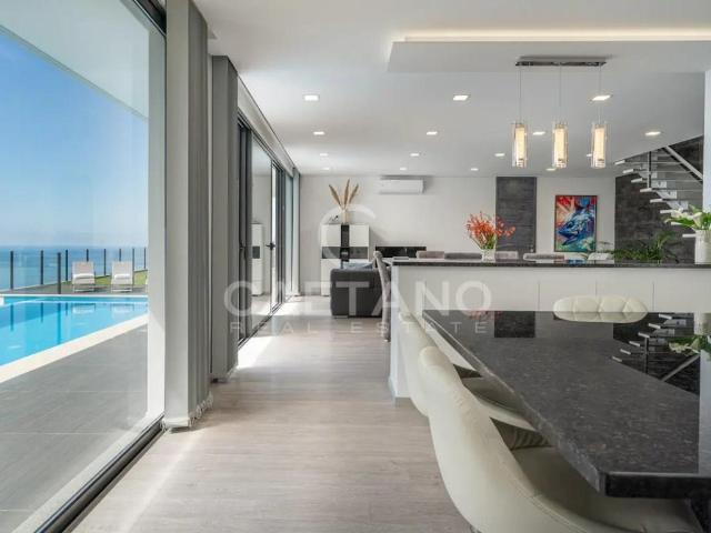 Incrível Moradia T3 Arco da Calheta 237m² Arco Da Calheta