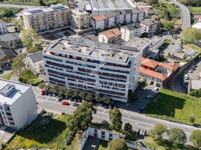 Incrível Penthouse T5 em Maximinos, Braga – Vistas Panorâmicas sobre Toda a Cidade
