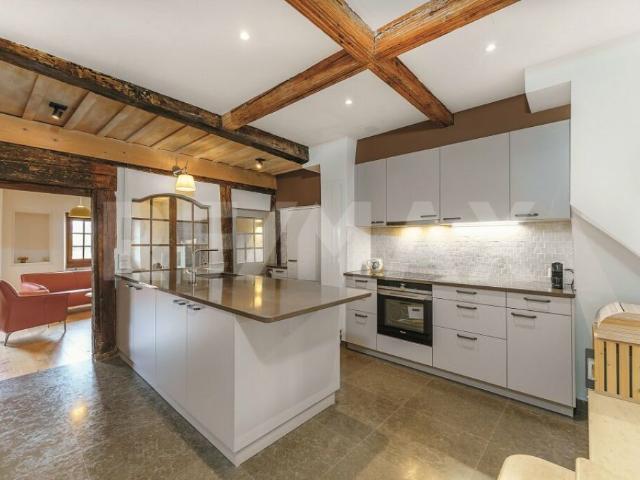 Incroyable maison rénovée avec 267 m2 utile