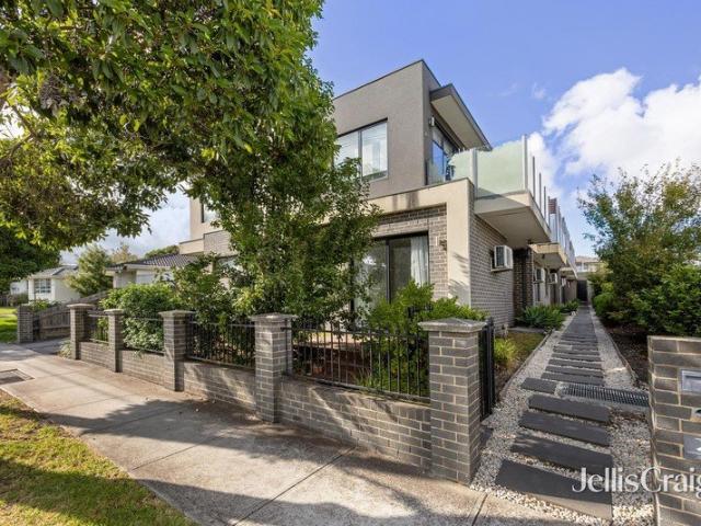 Indulgent, Boutique Lifestyle With Low Maintenance Allure
