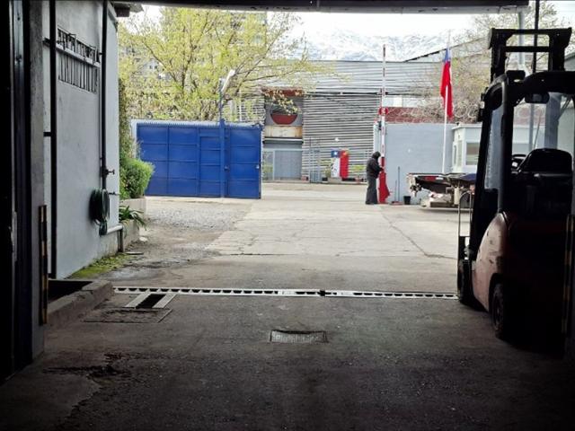Industrial en Arriendo en Obispo Arturo Espinoza con Los Plátanos