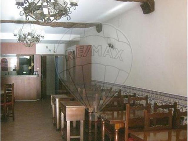 Industrial T0 para arrendamento