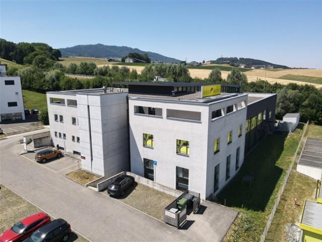 Industriezone Farvagny – 50 m2 Büro/Lager