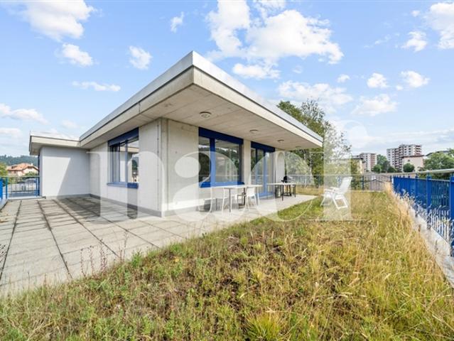 Industrie, Handwerks und Verwaltungsgebäude