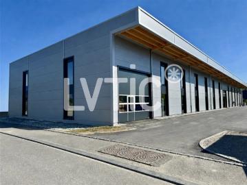 Industriehalle von 750 m2 in Farvagny zu vermieten