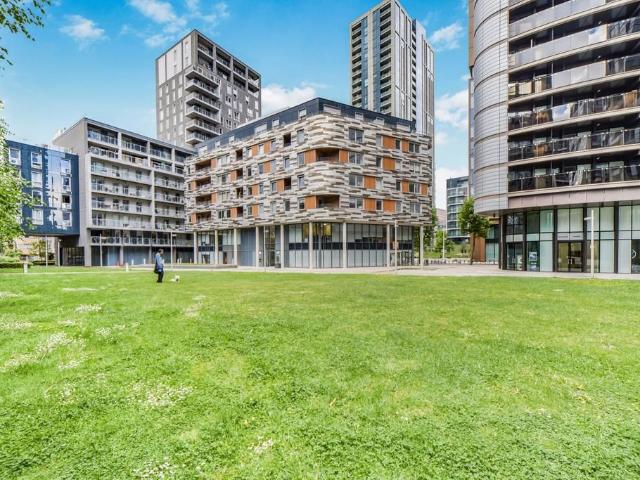 Indescon Square, London E14, Studio to rent, £1,733 pcm | PrimeLocation
