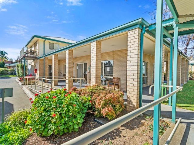 Independent Seniors' Rental Accommodation