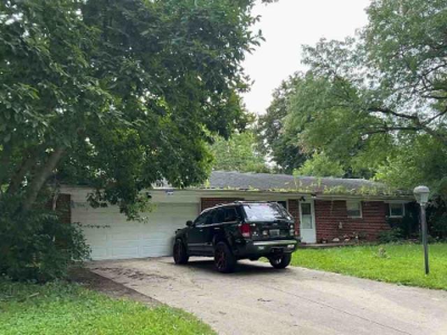 Indianbrook Dr