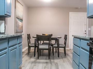 Indigo Villas 2 Bedroom Apartment for Rent at 7255 S Walker Ave, Oklahoma City, OK 73139 Southern Oaks