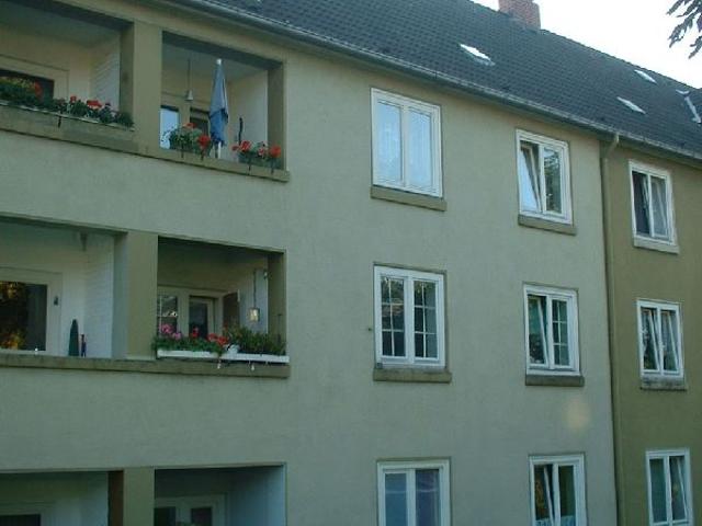 Individualisten aufgepasst! 3 Zimmer zzgl. Mansarde in Schlossparknähe!