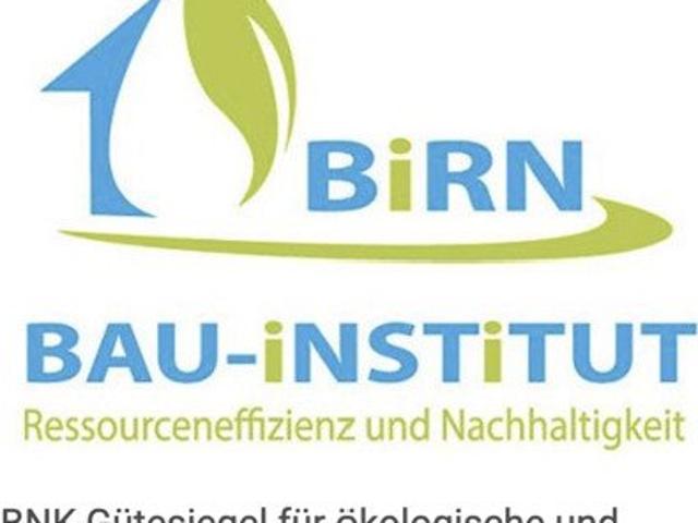Individuell geplantes Mehrfamilienhaus in München Wohnen auf höchstem Niveau
