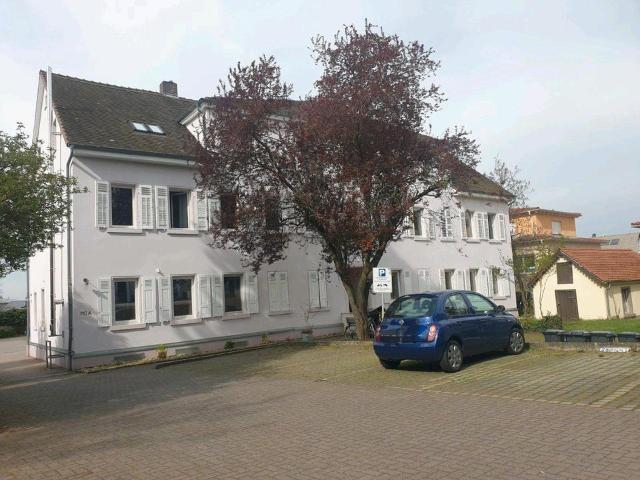 Individuelle 4 Zimmer Altbauwohnung, 120 qm, Ohne Makler