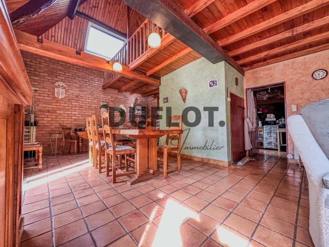 Individuelle A + de 50m en semi plain pied A Azincourt 158m² Azincourt