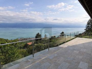 INDIVIDUELLE ET SPACIEUSE AVEC VUE INCROYABLE