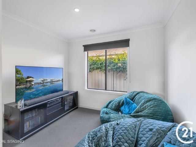Indoor &sol  Outdoor Living Area Ready for Summer