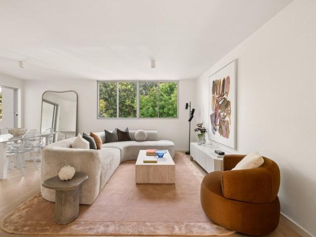 Indoor/outdoor residence in a boutique resort style setting