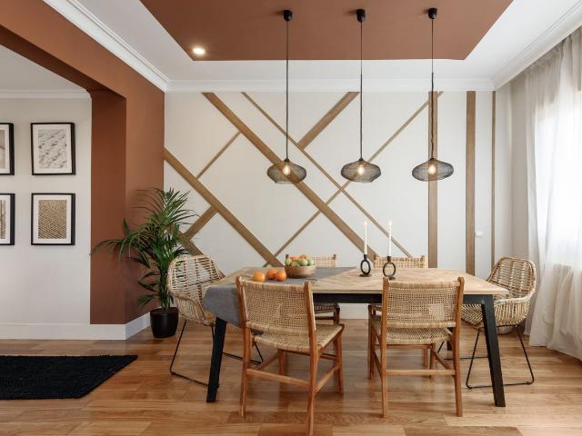 Indonesian Inspired 2 Bedroom Oasis in the Heart of Castellana with Dedicated Workstation, Madrid Amsterdam Apartments for Rent