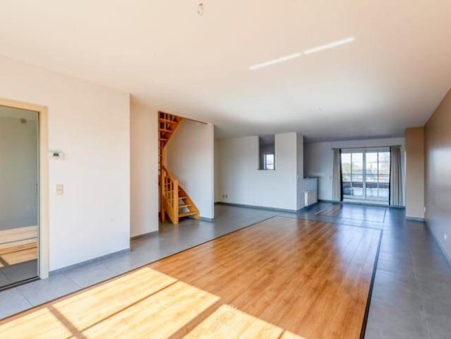 Indrukwekkend duplexappartement met 2 terrassen