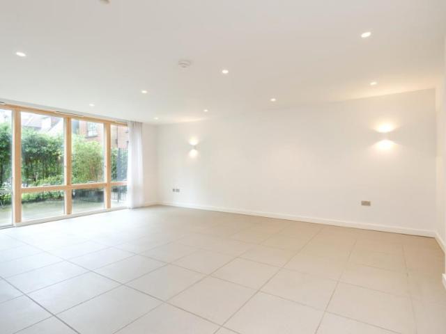Infinity Court, Helenslea Avenue. 3 bed apartment to rent £4,767 pcm £1,100 pw