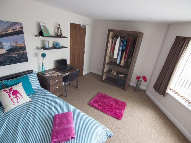 Infirmary Road, Aberystwyth. 3 bed house £676 pcm £156 pw