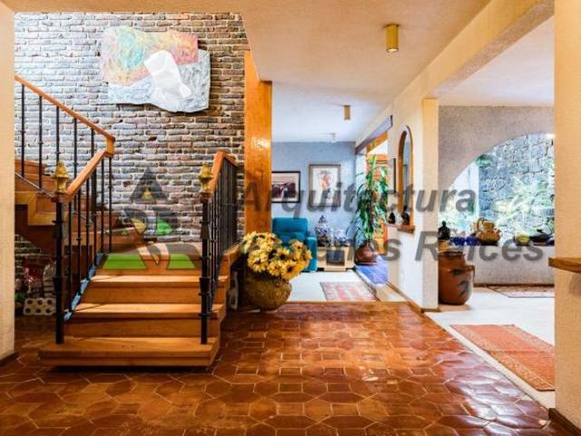 INFO CASA EN VENTA CON VIGILANCIA MUY CERCA DEL CENTRO DE TLALPAN