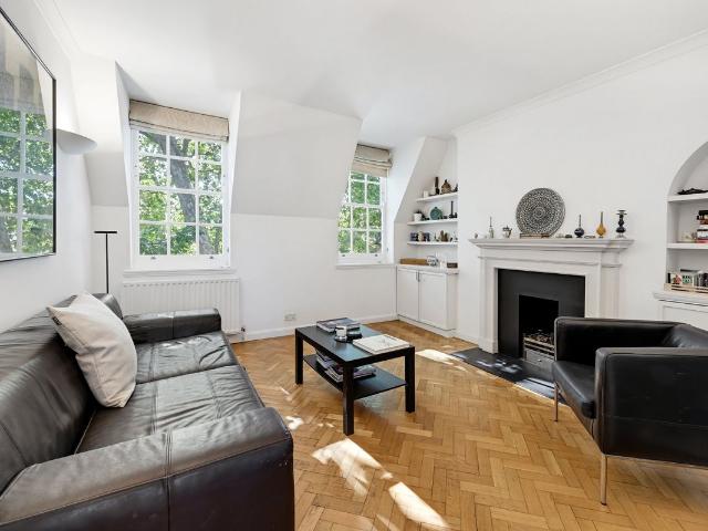 Kensington Church Walk, Kensington, London W8, 3 bed flat to rent, £6,478 pcm | PrimeLocation