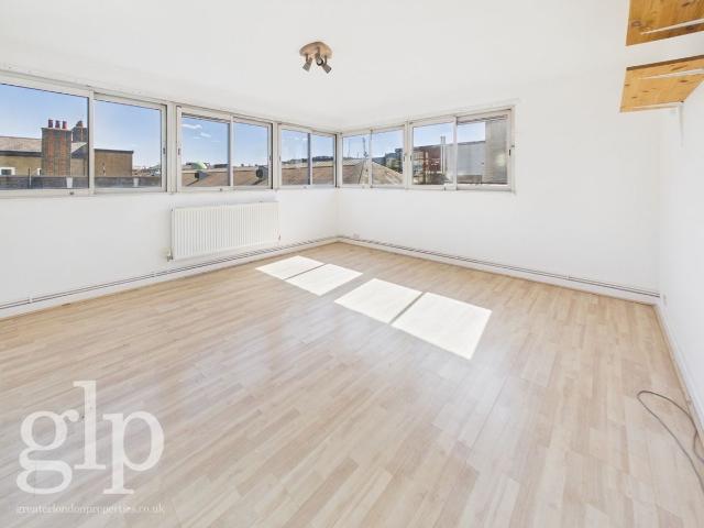 Ingestre Place, Soho W1F, 1 bed flat to rent, £2,492 pcm | PrimeLocation