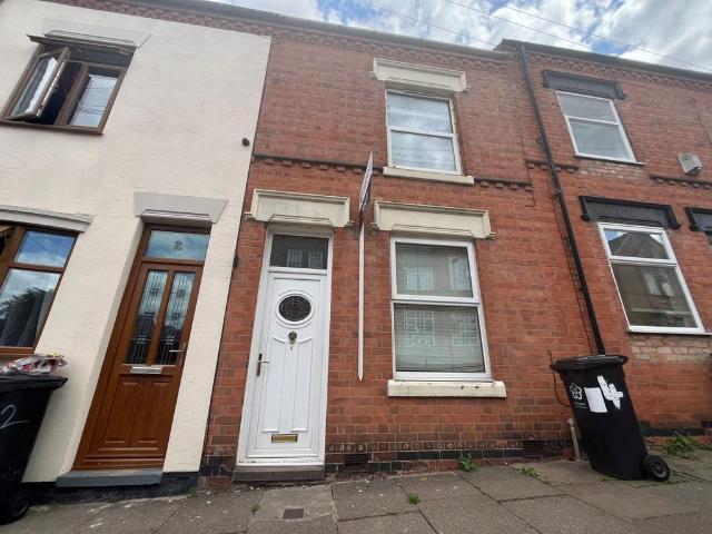 Ingle Street 2 bed terraced house to rent £875 pcm £202 pw