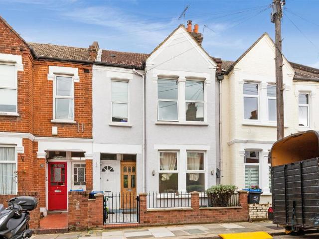 Inglemere Road, London, CR4 2BT, United Kingdom | 2 bed apartment for rent #138852631 | Rentberry