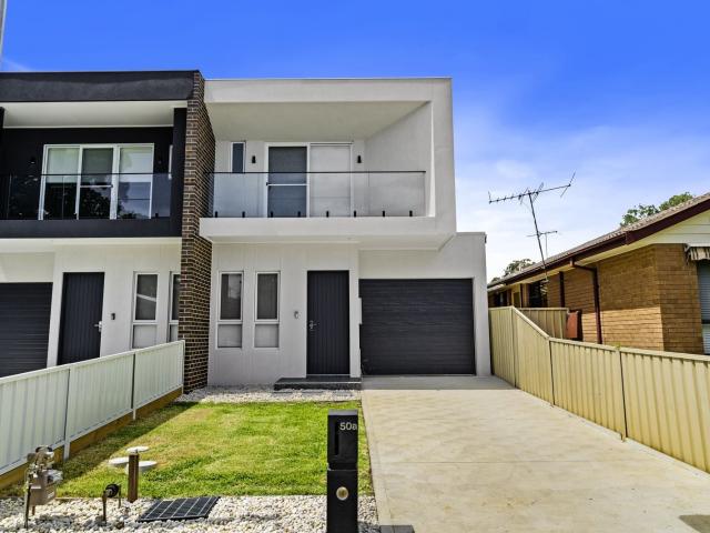 Ingleburn, 50A Carinda Street