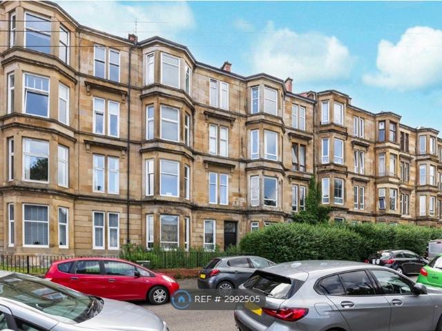 Ingleby Drive, Glasgow G31, 2 bed flat to rent, £1,300 pcm | PrimeLocation