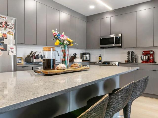 Inglewood Lofts — 1 Bedroom
