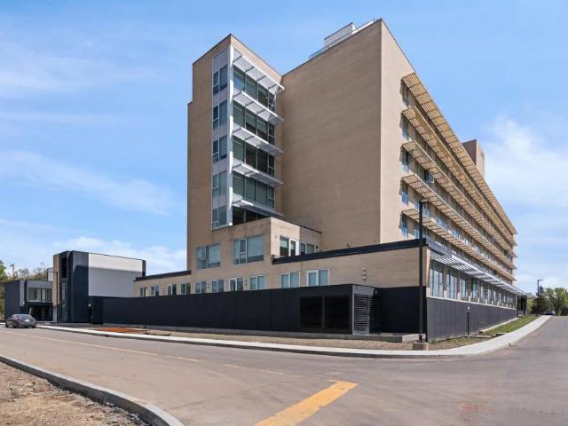 Inglewood Lofts — Studio