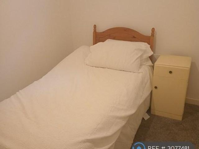 Ingol, Preston, PR2 1 bed in a flat share to rent £400 pcm £92 pw
