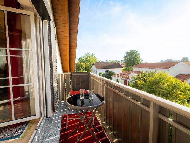 Ingolstadt Westviertel: 2,5 Zimmer DG Wohnung mit Balkon
