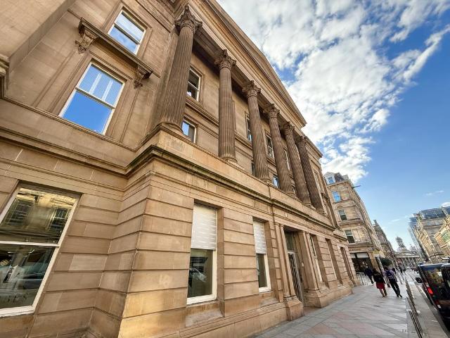 Ingram Street, Glasgow, G1 2 bed house to rent £1,700 pcm £392 pw