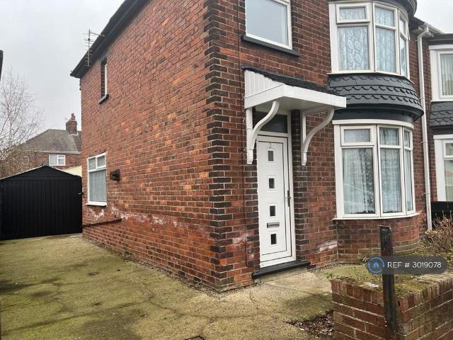 Ingram Road, Middlesbrough, TS3 3 bed semi detached house to rent £850 pcm £196 pw