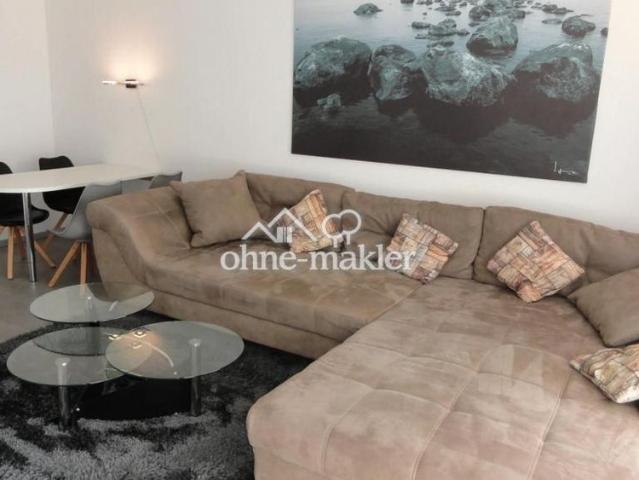 Inheidener Straße: Helle 2 Zimmer Wohnung mit Süd Balkon, Einbauküche & Top Anbindung