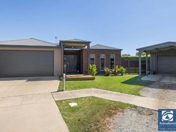 Echuca, Campaspe, Victoria, Victoria - Swimming pool