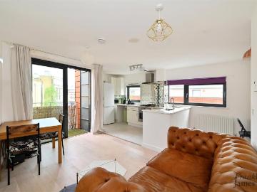 Inigo Jones House, 16 Gill Street, London E14, 1 bed flat to rent, £1,800 pcm | PrimeLocation
