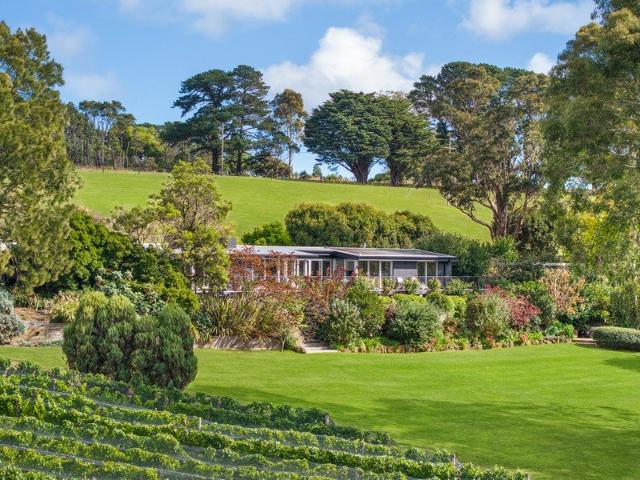 Inimitable style and serenity spanning a spectacular 59 acres