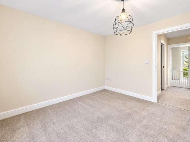 Inkerman Road, Knaphill, Woking, Surrey, GU21