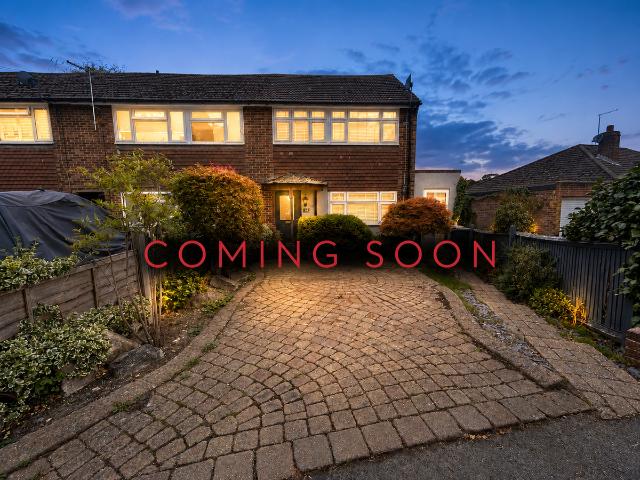 Inkerman Road, Woking GU21, 4 bed semi detached house to rent, £2,300 pcm | PrimeLocation