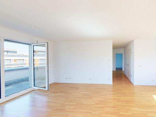 Inkl. Umzugsbonus* Moderne 3 Zimmer Wohnung mit Dachterrasse